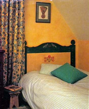 Painted-Bedhead-s